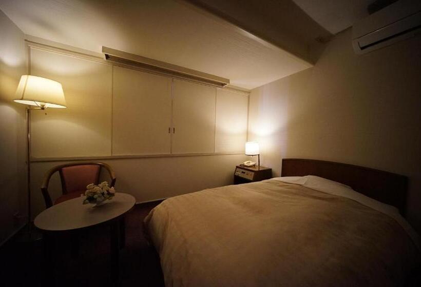 館林グランドホテル