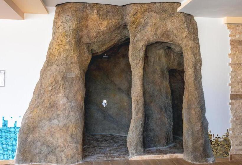 فندق صغير стаи за гост хит хаус и спа