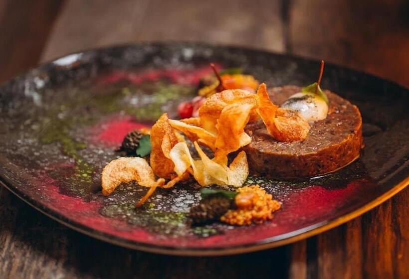 هاستل грибова хата