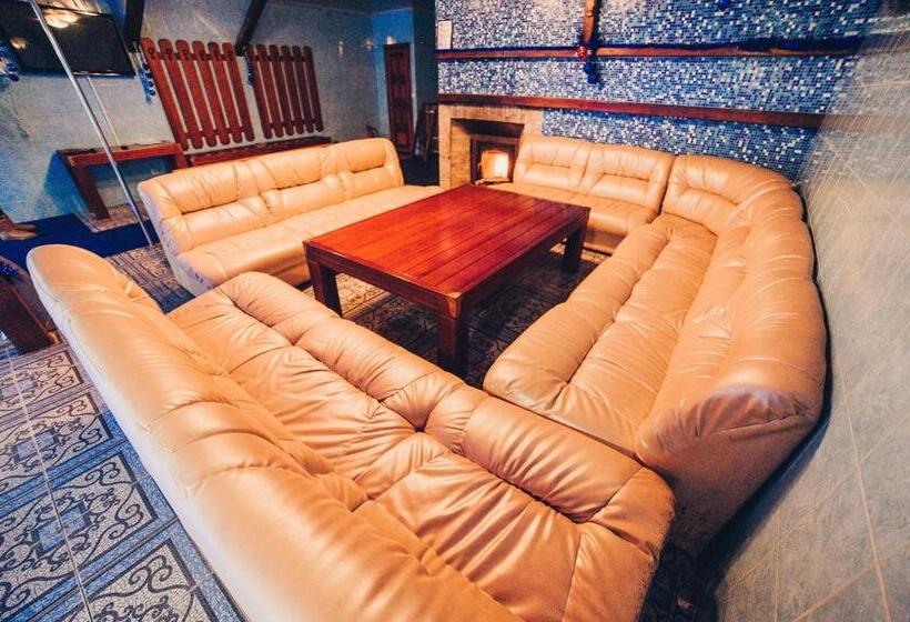 Auberge Hôtelière отель вышеград