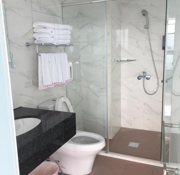 تختخواب و صبحانه 巨缿民宿巨象民宿