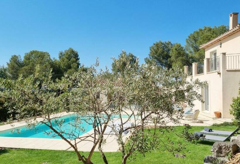 ベッドアンドブレックファースト Cosy En Provence   Piscine Chauffée De Mai à Septembre