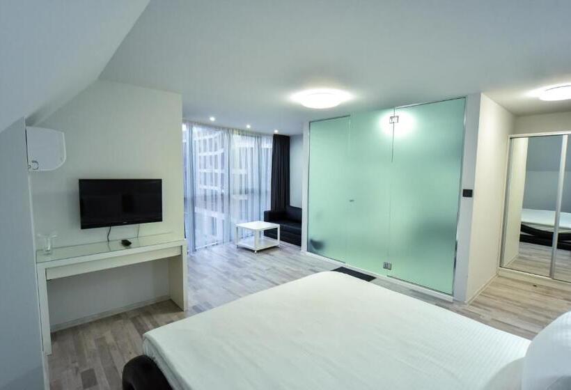 בית מלון כפרי стаи за гости десита