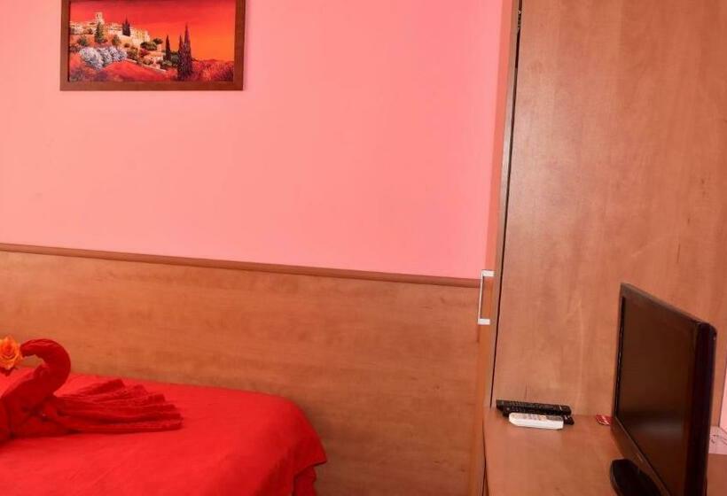 Hôtel семеен хотел лъки