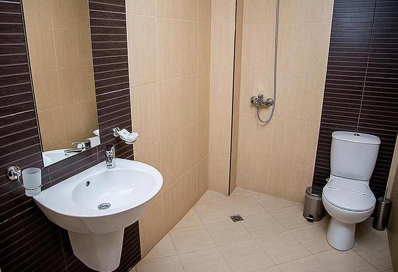 Hotel семеен хотел естило