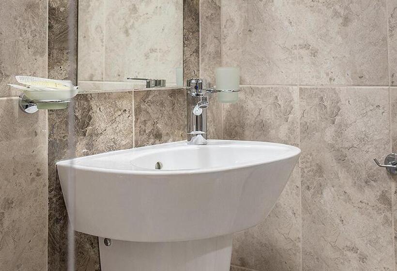 Hotel семеен хотел естило