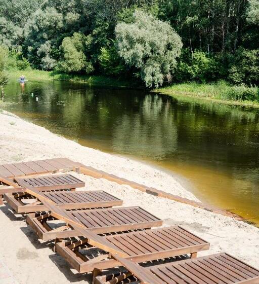 호텔 котедж парк славна