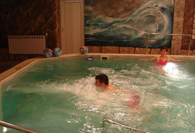 فندق спа хотел калифорния