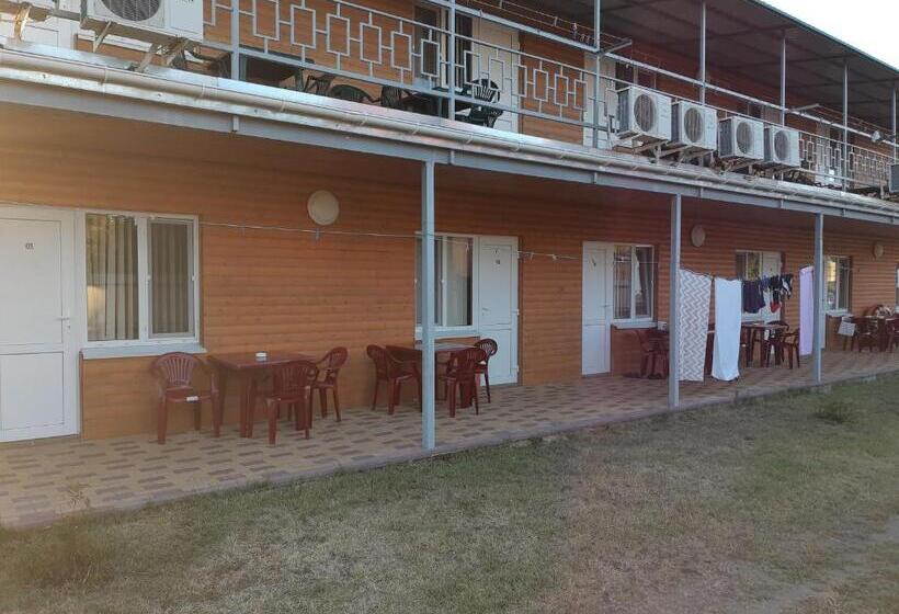 هتل отель маленький рай