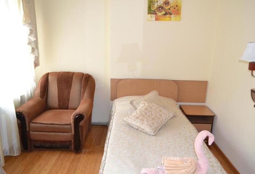 هتل готель едем