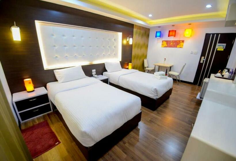 فندق โรงแรมลลิตา บูติค