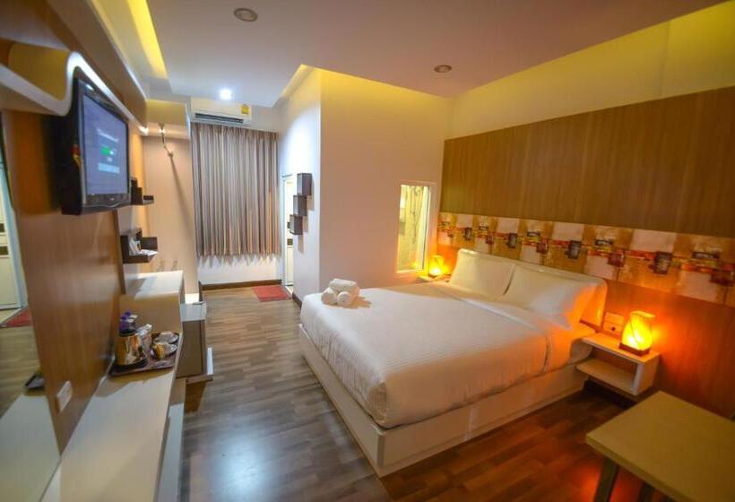 فندق โรงแรมลลิตา บูติค