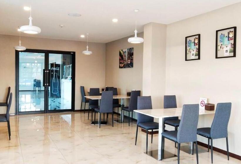 호텔 โคโค่ โฮเทล Koco