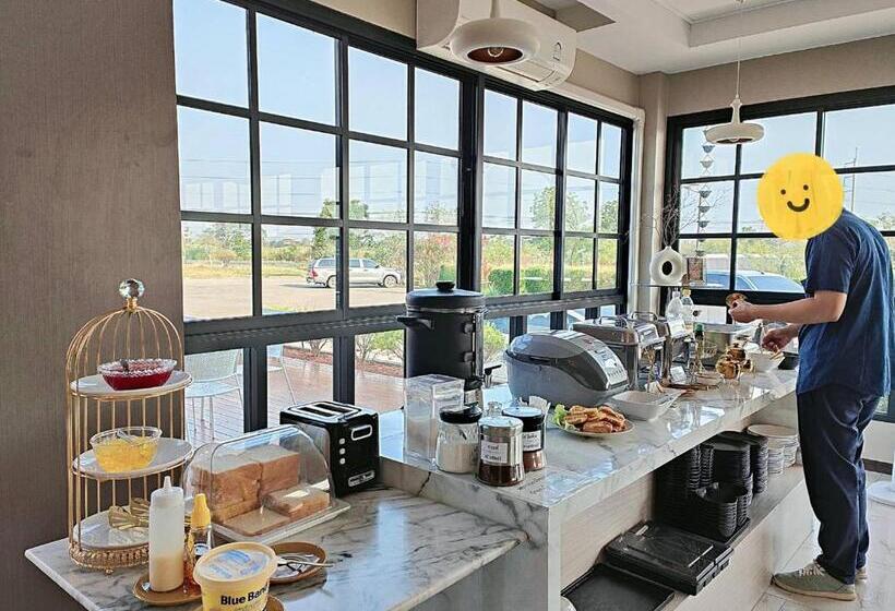 호텔 โคโค่ โฮเทล Koco