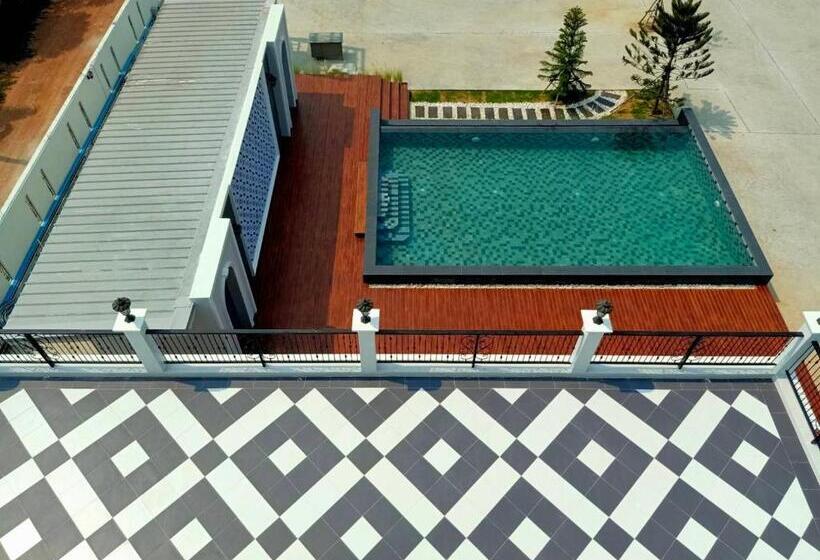 호텔 โคโค่ โฮเทล Koco