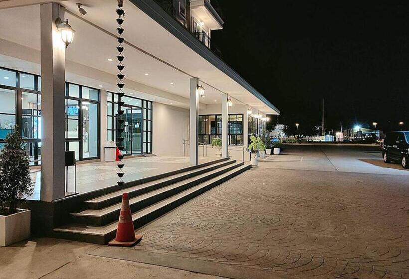 호텔 โคโค่ โฮเทล Koco