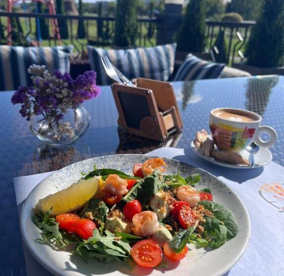 酒店 фетрбуш