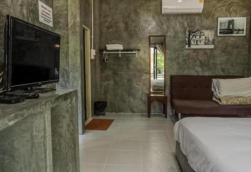 Hotel-cápsula ศศิธารา การ์เด้นท์