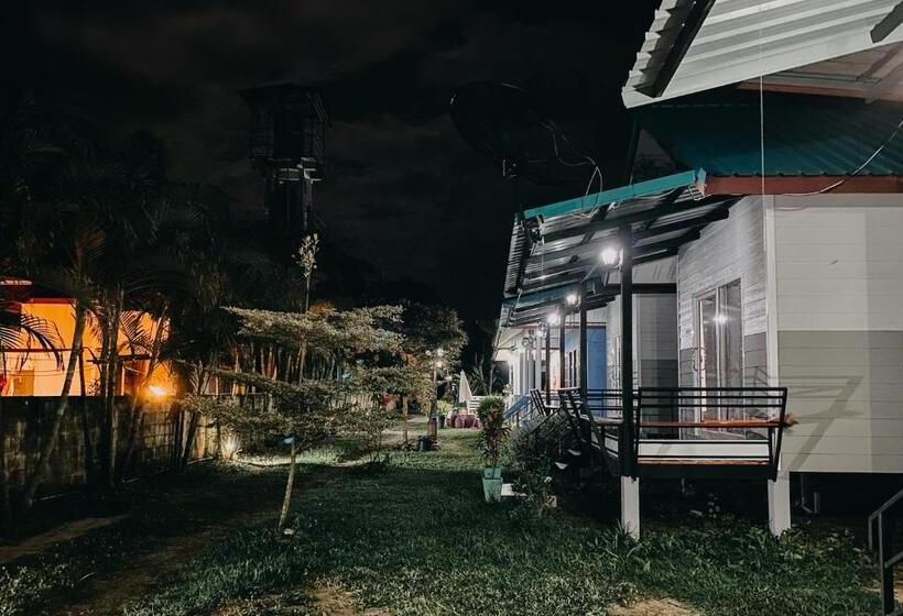 Hotel Capsulă ศศิธารา การ์เด้นท์