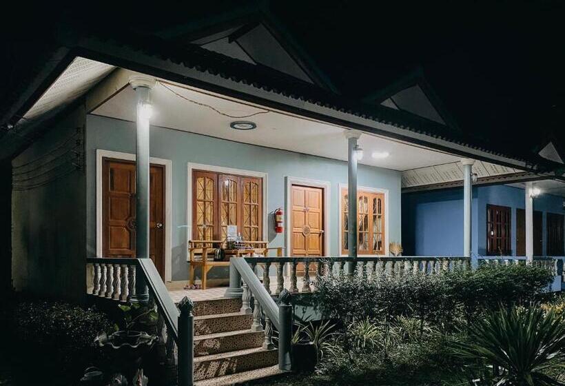 Hotel Capsulă ศศิธารา การ์เด้นท์