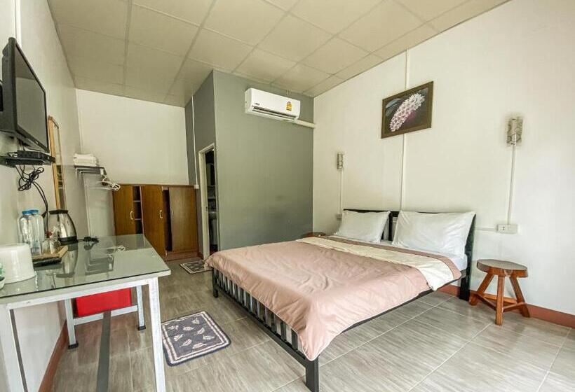 Hotel Capsulă ศศิธารา การ์เด้นท์