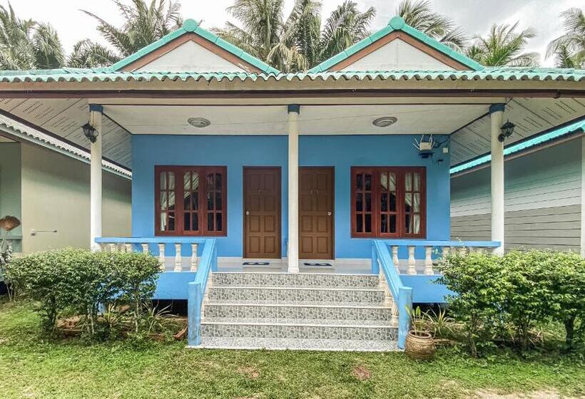 Hotel Capsulă ศศิธารา การ์เด้นท์