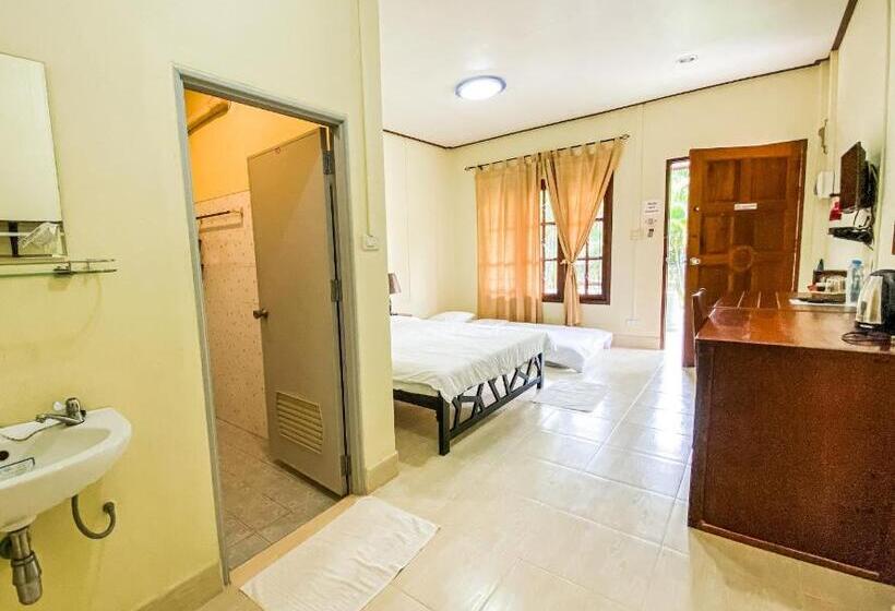 Hotel Capsulă ศศิธารา การ์เด้นท์