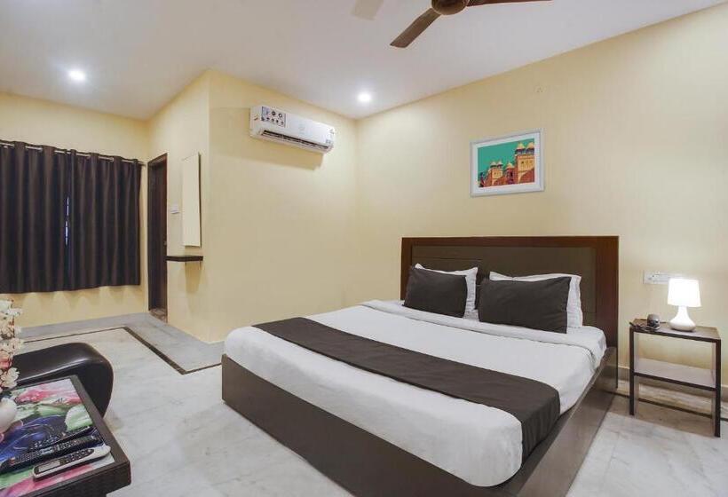 ホテル O Anuguna Tulasi Grand Near Jntu University Hyderabad