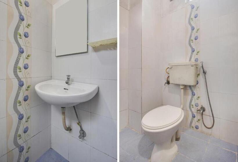 ホテル O Anuguna Tulasi Grand Near Jntu University Hyderabad