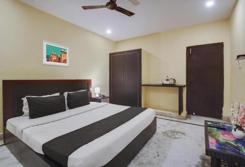 ホテル O Anuguna Tulasi Grand Near Jntu University Hyderabad