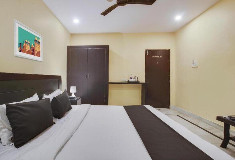 ホテル O Anuguna Tulasi Grand Near Jntu University Hyderabad