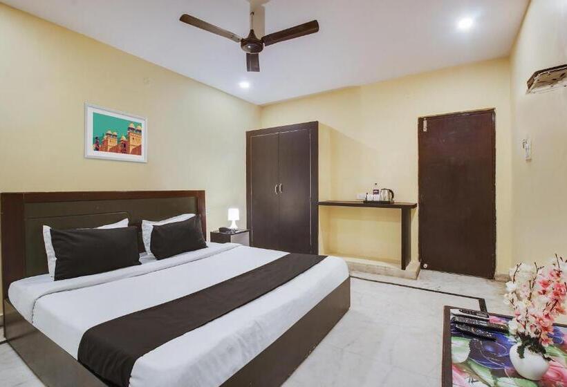 ホテル O Anuguna Tulasi Grand Near Jntu University Hyderabad