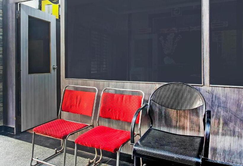 ホテル O Anuguna Tulasi Grand Near Jntu University Hyderabad