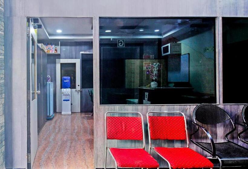 ホテル O Anuguna Tulasi Grand Near Jntu University Hyderabad