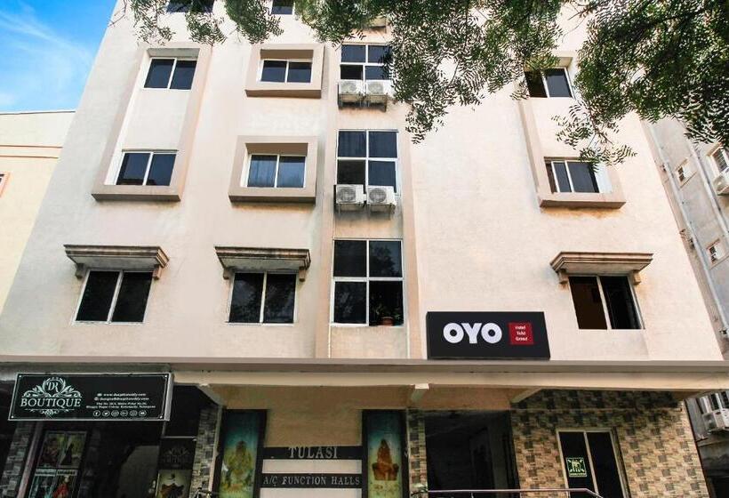 ホテル O Anuguna Tulasi Grand Near Jntu University Hyderabad