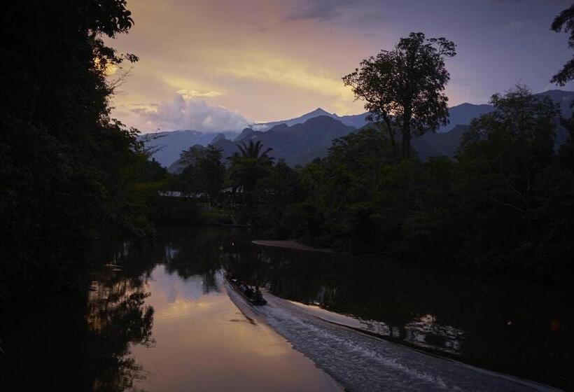 Mulu Marriott Resort