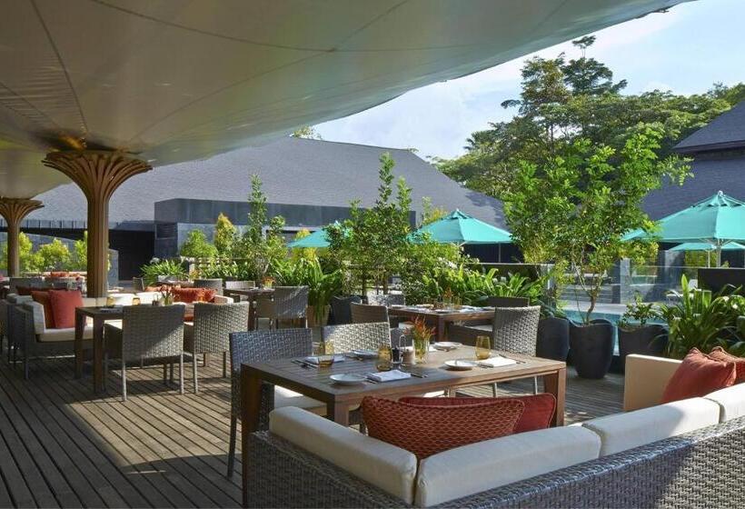 Mulu Marriott Resort