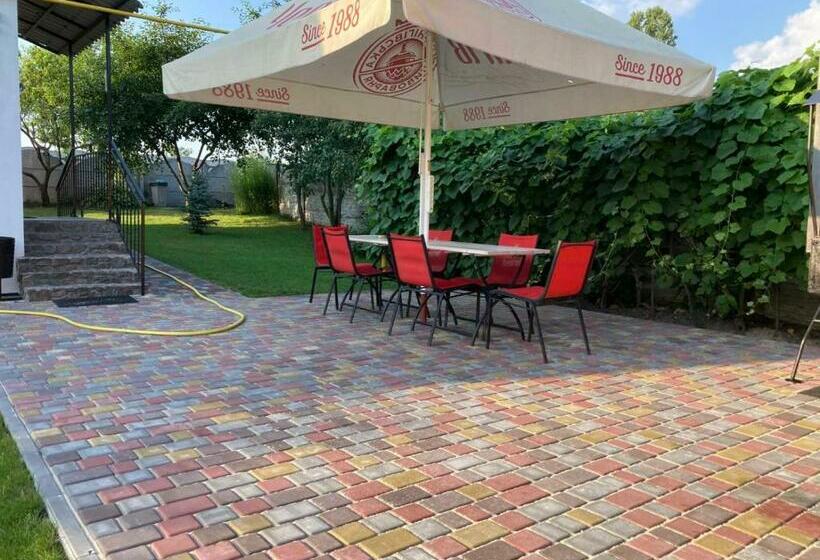 بنسيون приватний будинок повністю 142 м кв для проживання або для свят