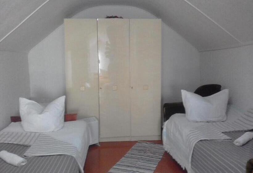 پانسیون гостьовий дім у почаєві