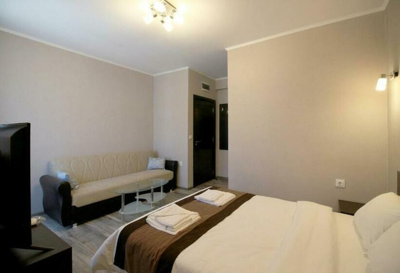 بنسيون къща за гости тони