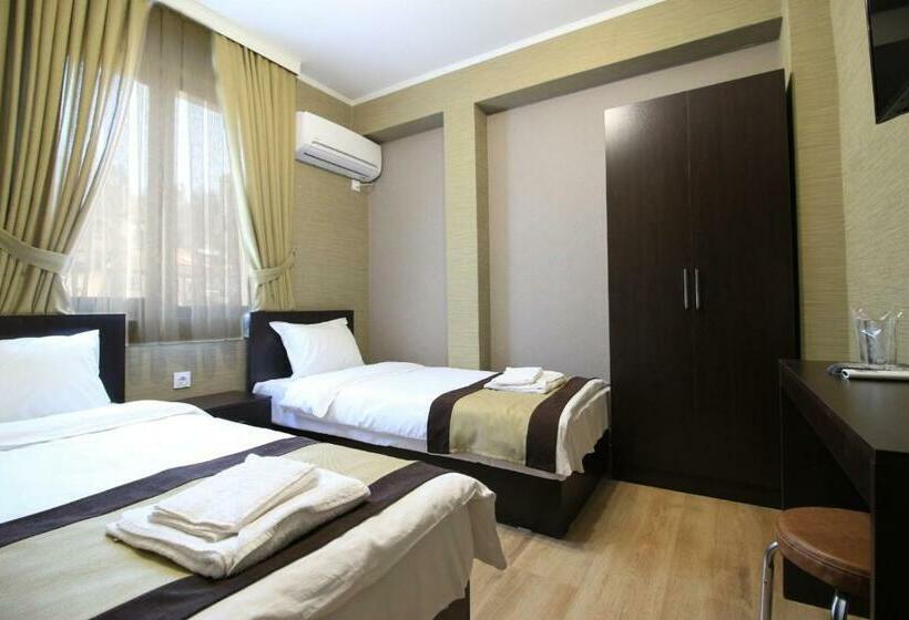 بنسيون къща за гости тони