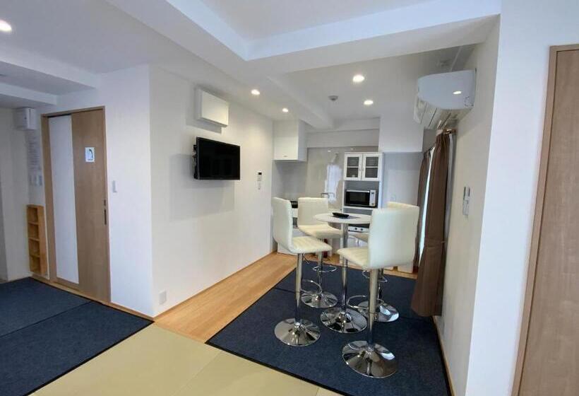 Pension (Hôtel basse catégorie) オレンジの風