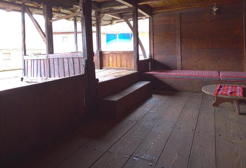 膳宿费 чолаковата къща