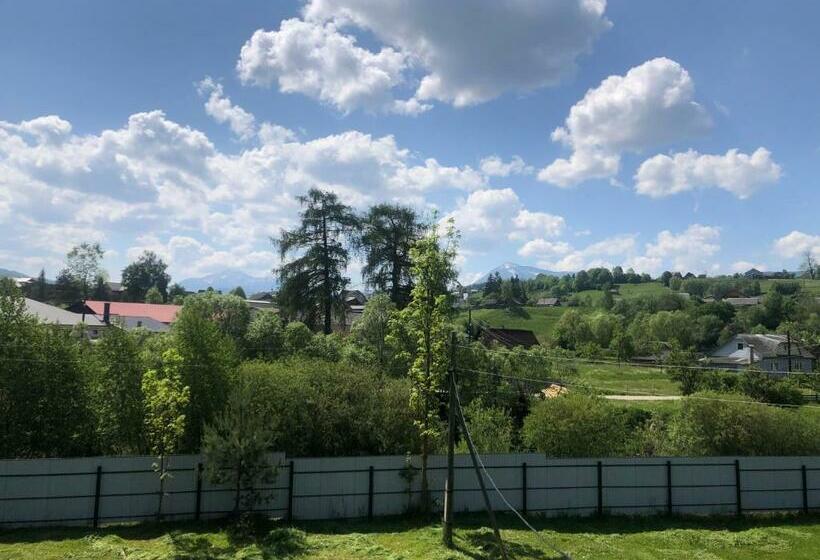 پانسیون у ані