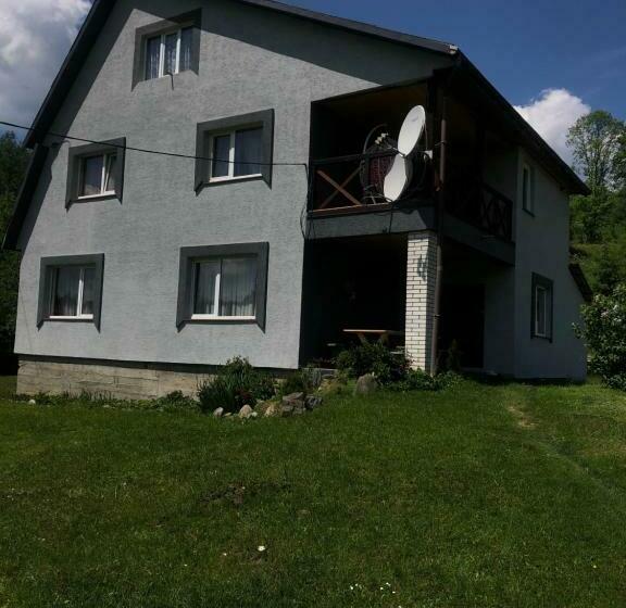 پانسیون у ані