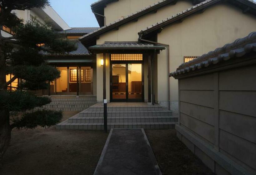 פנסיון 淡路島西海岸の宿 梅木屋