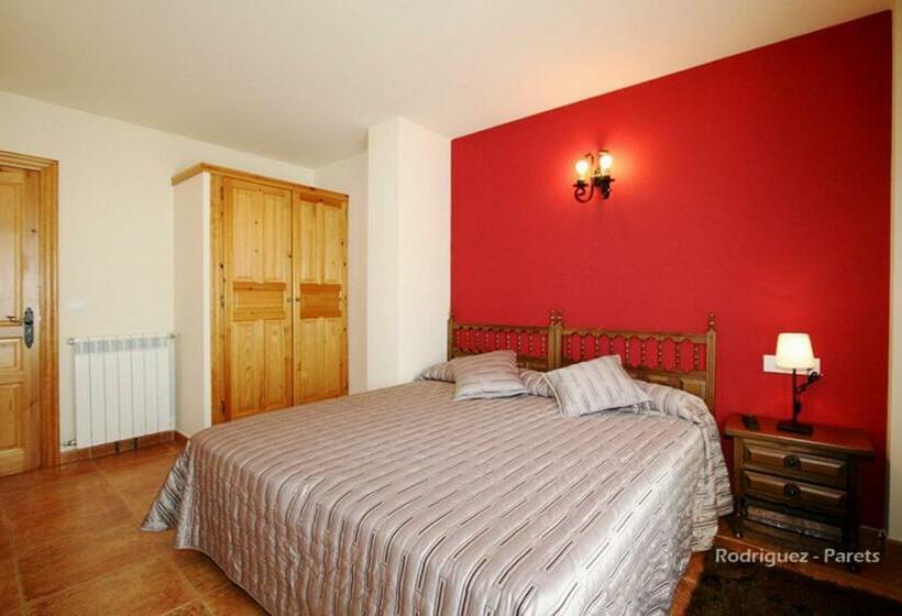 هاستل El Pradón