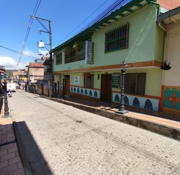 호스텔 Casa Verde Guatapé