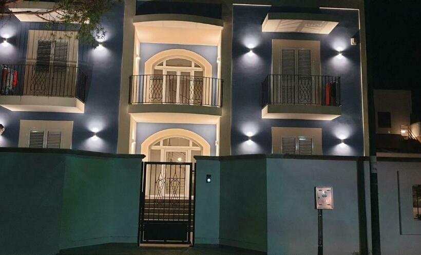 La Casa Di Francesca B&b Con Parcheggio Privato