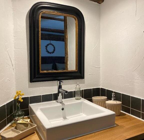 مبيت وإفطار La Perle De La Lauzière, Chambres D Hôtes